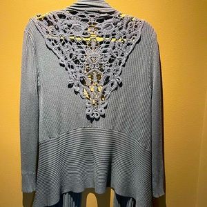 Beautifully detailed grey long cardigan